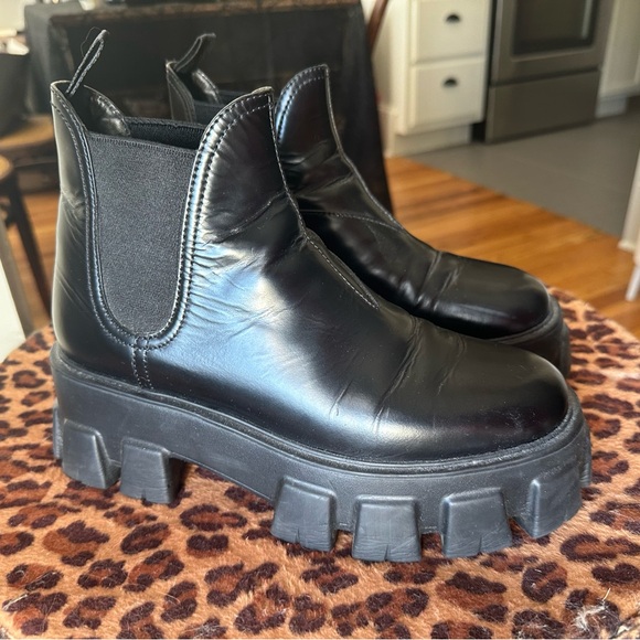 PRADA Monolith Brushed Leather Chelsea Platform Chunky Boot - SIZE 38EU/8US - Picture 14 of 16